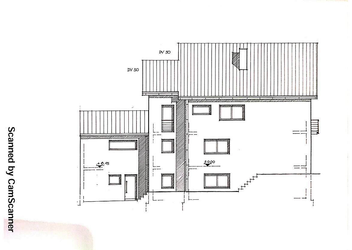 Exterior view of a multi-storey house drawing with roof, windows, and entrance