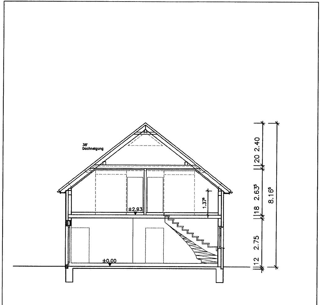 Schnitt durch ein zweigeschossiges Haus mit Treppe, Dachneigung 38° und Maßangaben.