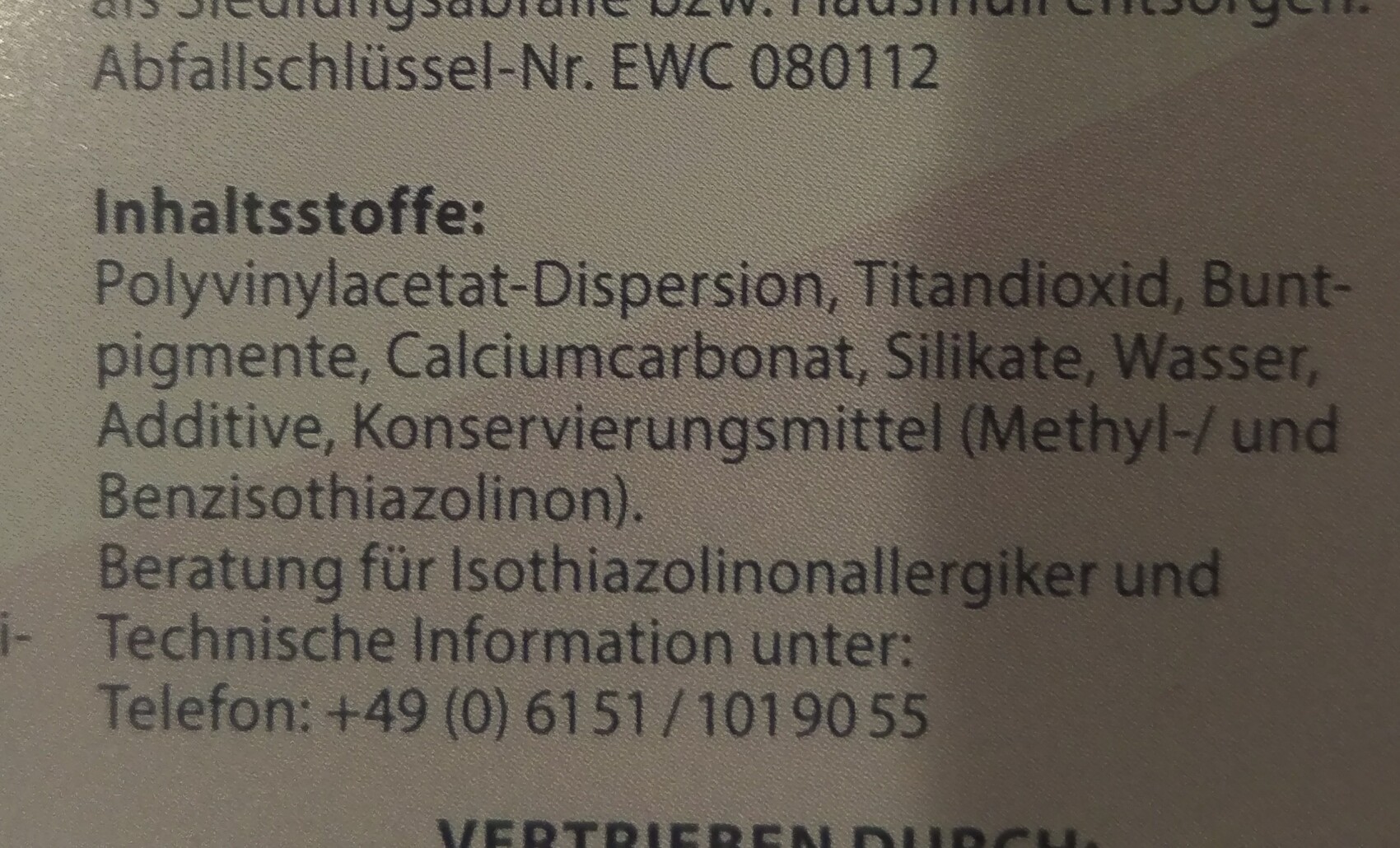Close-up of a product label with ingredient list in German language