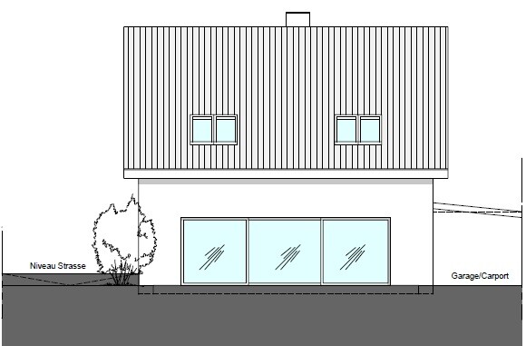 Moderne Hausfront mit großen Glasfenstern und Glas-Schiebetüren im Erdgeschoss