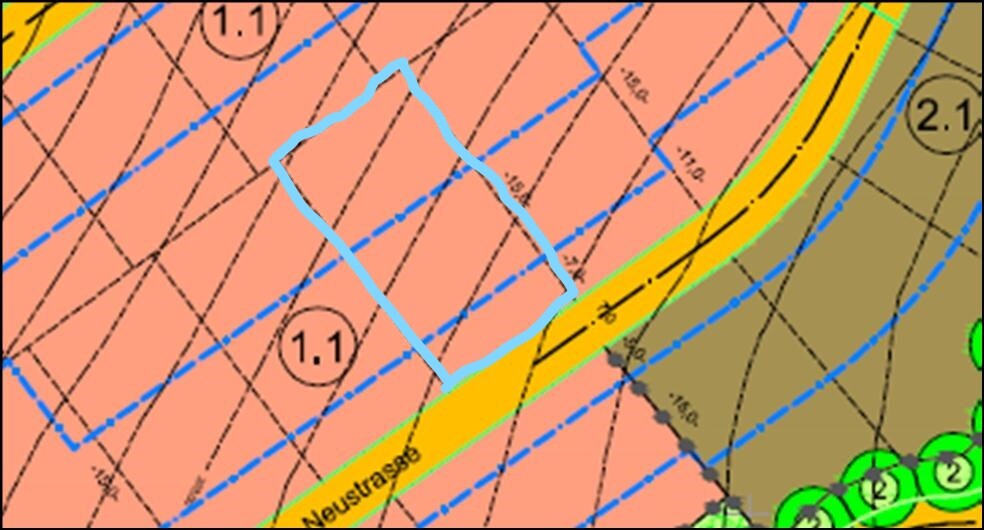 Map view of plot plan with marked building area next to a street.