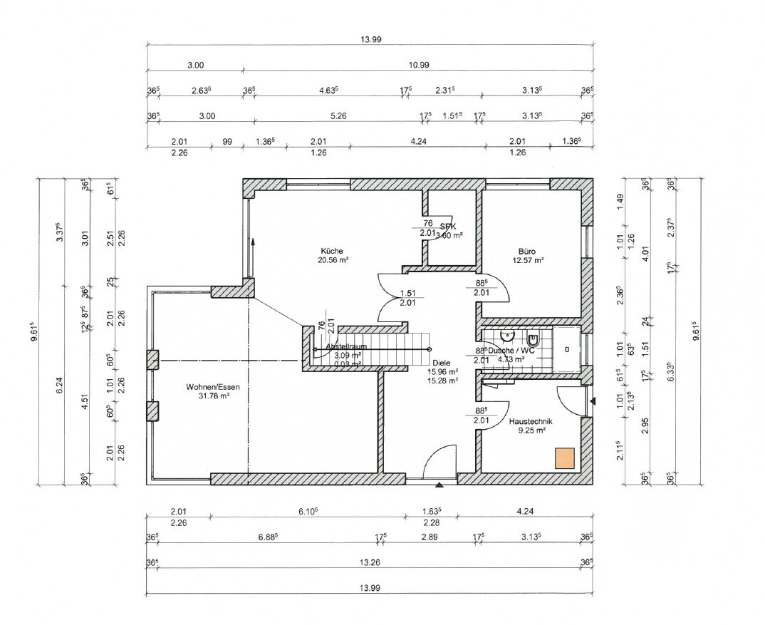 Floor plan of a house: kitchen, living/dining area, office, hall, shower/WC, technical room, storage room