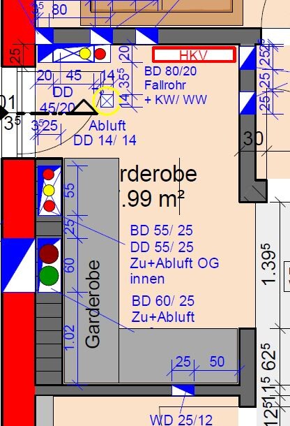 Grundriss eines Schlafzimmers mit Garderobe und Abmessungen