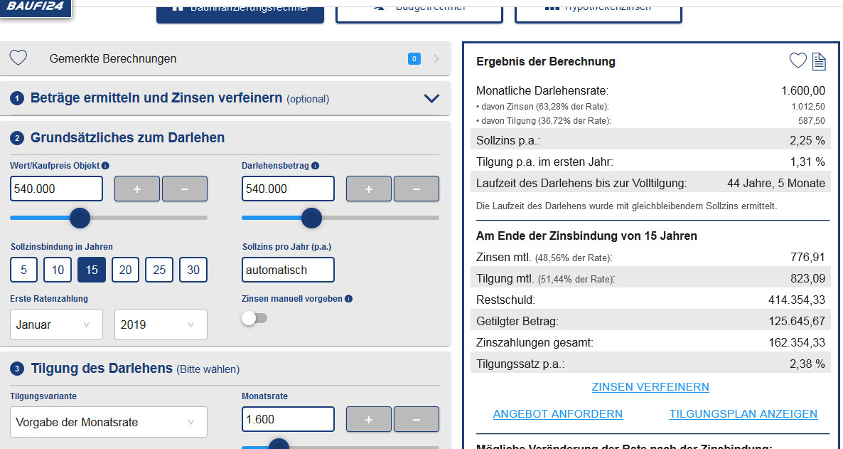 Screenshot of an online loan calculator for construction financing with interest and principal