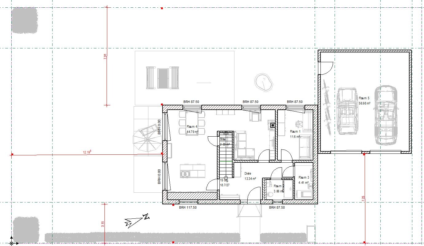 Grundriss eines Hauses: mehrere Räume, Diele, Küche, Essbereich, und Garage mit zwei Autos.