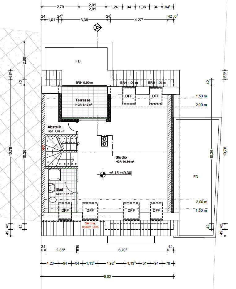 Floor plan of a studio with terrace, bathroom, storage room, and staircase.