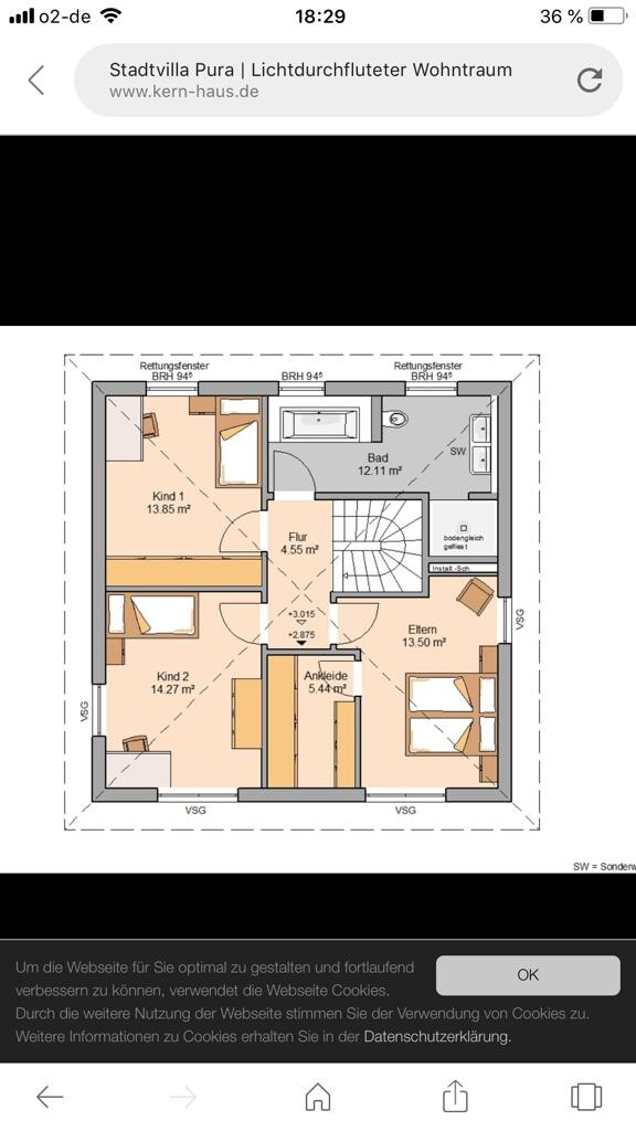 Upper floor plan: Master bedroom, two children’s rooms, walk-in closet, bathroom, hallway.