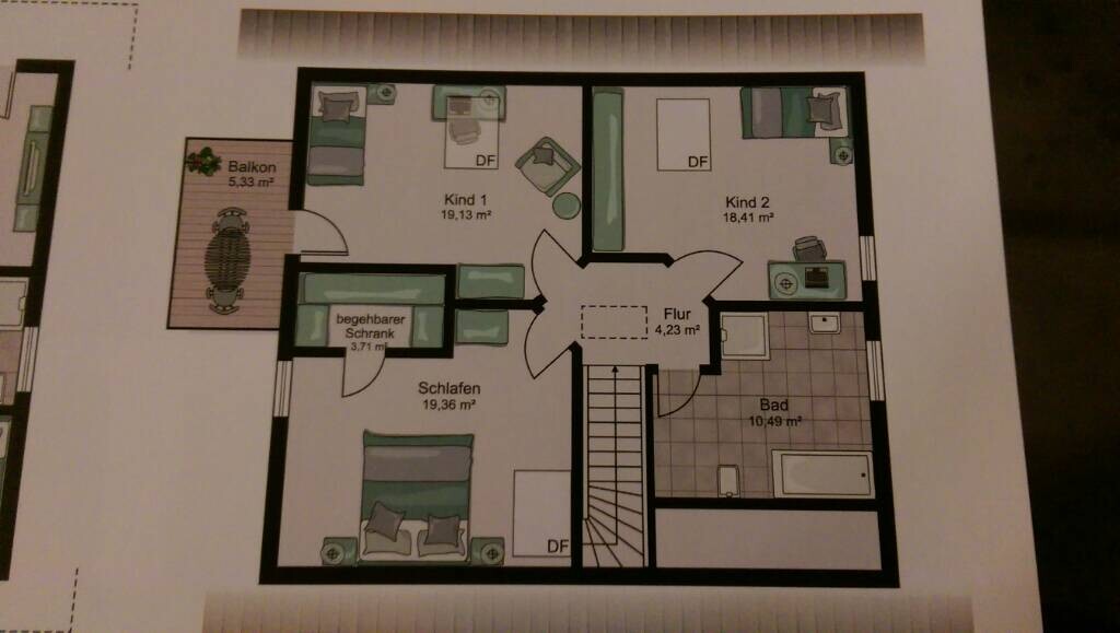 Draufsicht-Grundrissplan eines Hauses mit Schlafzimmer, zwei Kinderzimmern, Bad und Balkon.