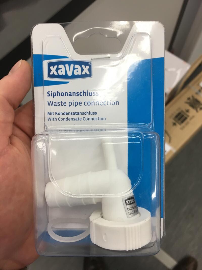Xavax siphon connection – drain pipe connection with condensate connection in blister pack