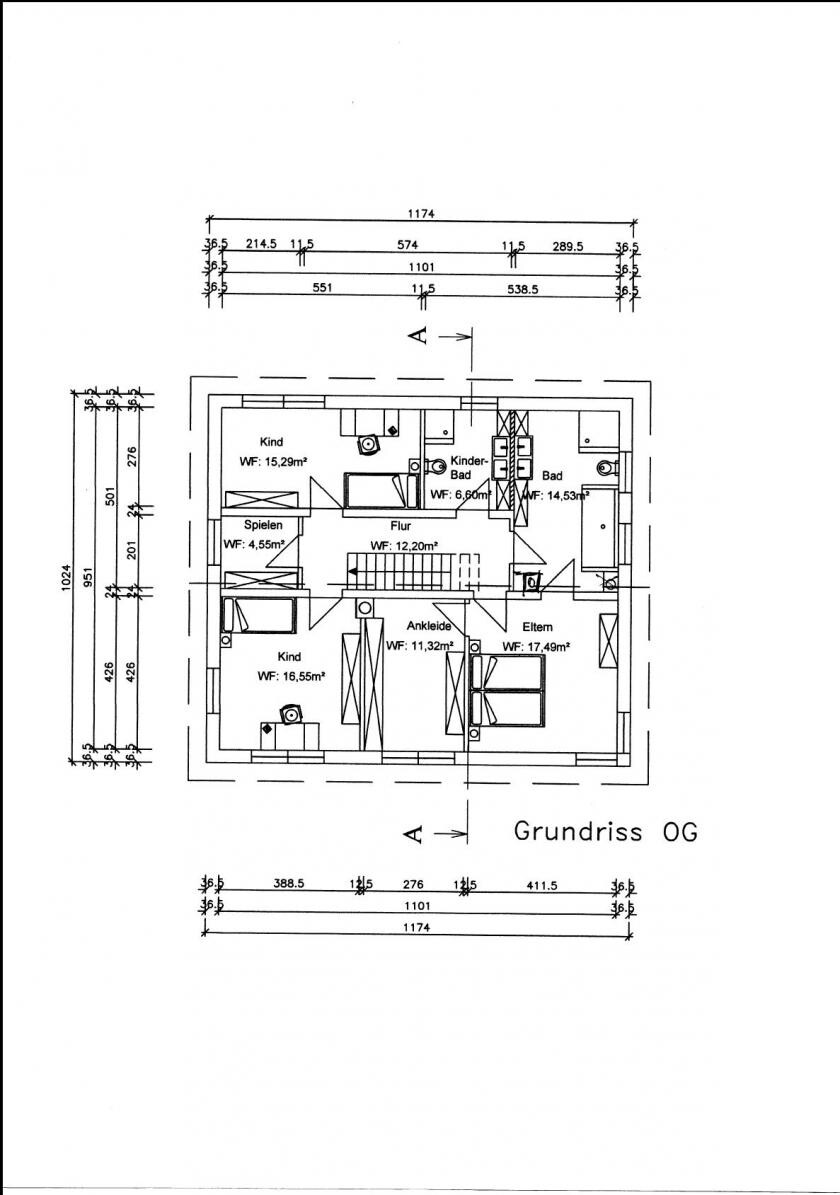 Grundriss OG eines Hauses mit Flur, Kinder- und Elternzimmer sowie Bad.