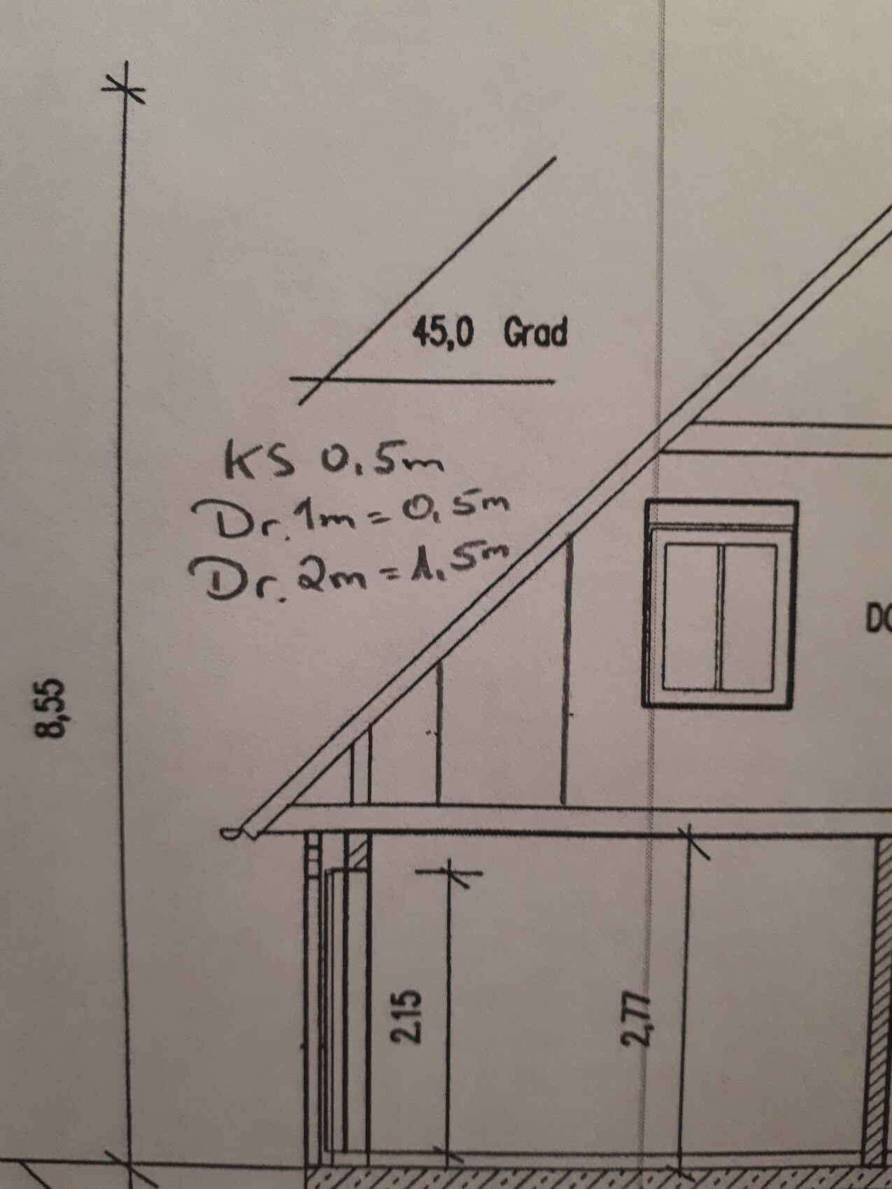Architectural drawing of a house with a sloped roof (45° pitch), window, and dimension details.