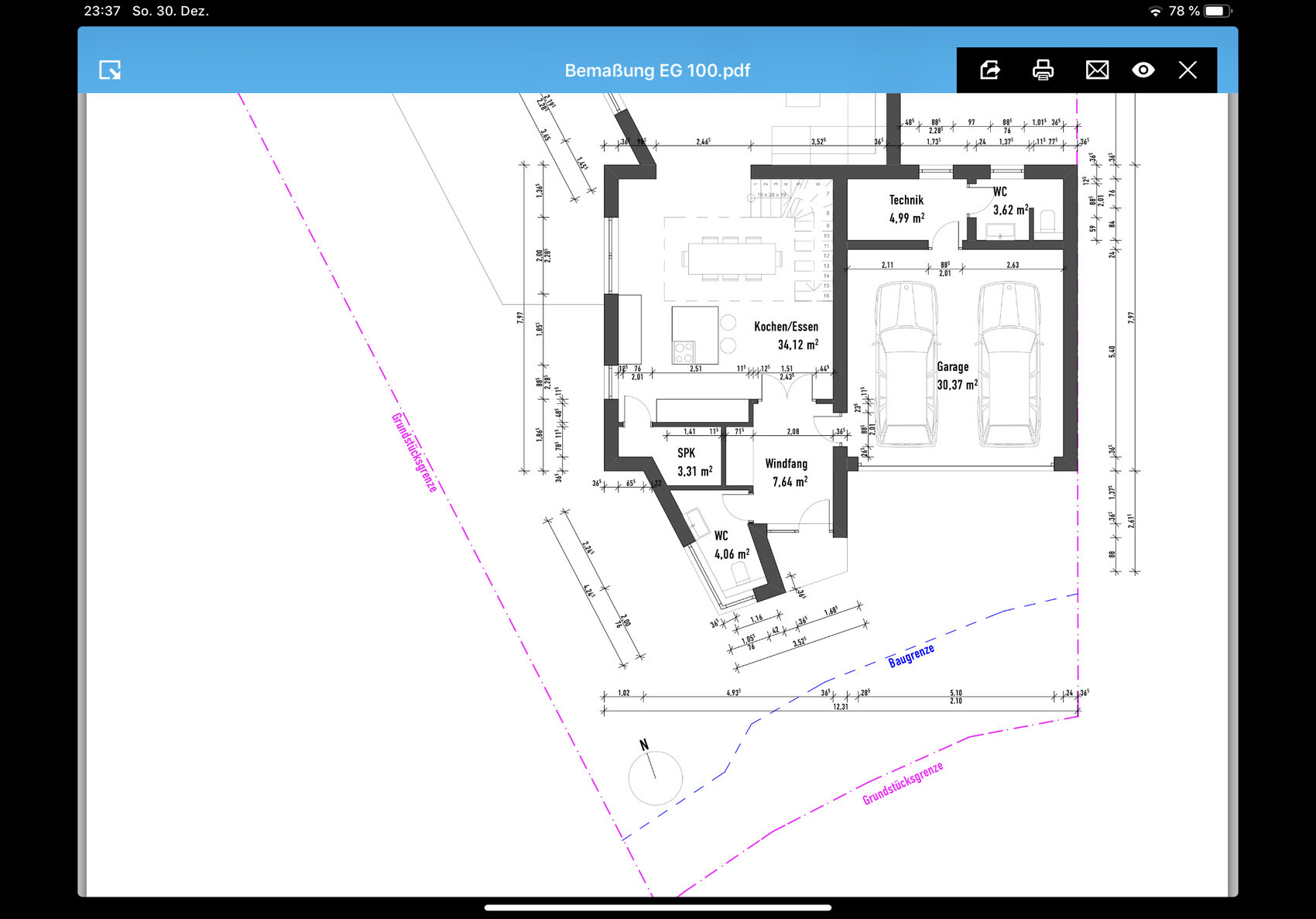 Top-down floor plan: kitchen/dining, garage, technical room, vestibule, pantry, WC.