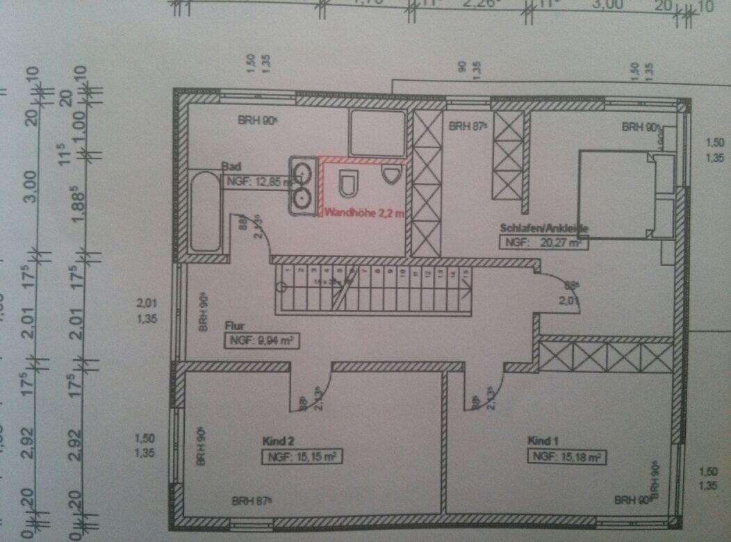 Floor plan of the upper level with bathroom, bedrooms, and children's rooms