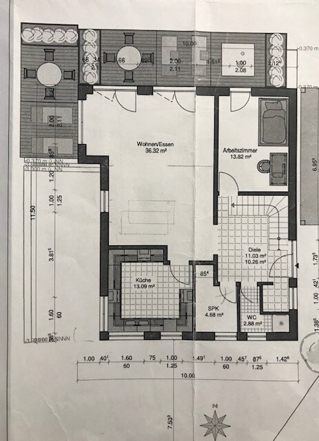 Black and white floor plan of an apartment with living room, kitchen, hallway, office, WC.