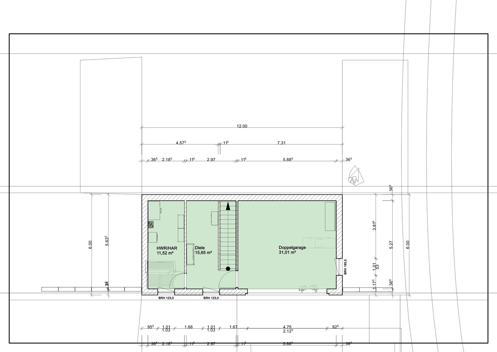 Grundriss eines Gebäudeteils mit Diele, HWR/HAR und Doppelgarage.