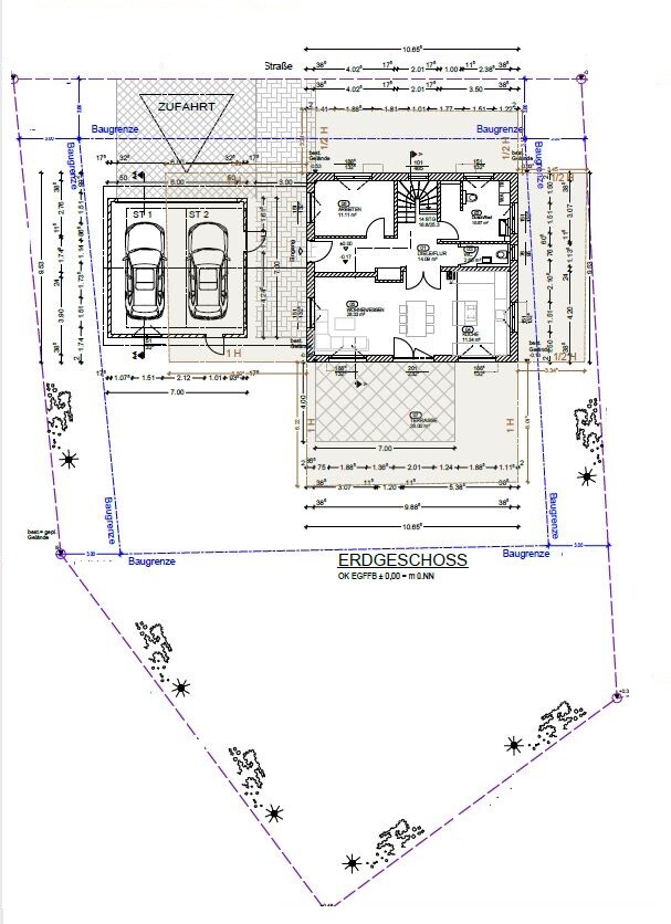 Ground floor plan: double garage, entrance area, living/kitchen area, terrace.