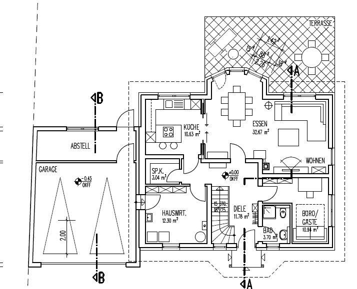 Single-family house floor plan: kitchen, dining, living, hallway, bathroom, office/guest room, terrace, garage.