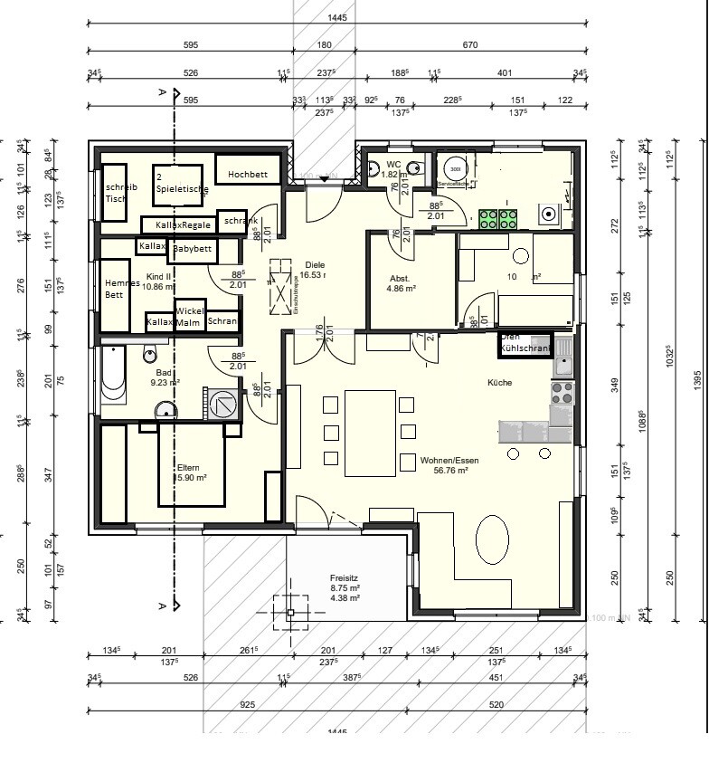 Floor plan of a single-family house ground floor with kitchen, living/dining area, bathroom, master bedroom, child’s room, and covered patio.