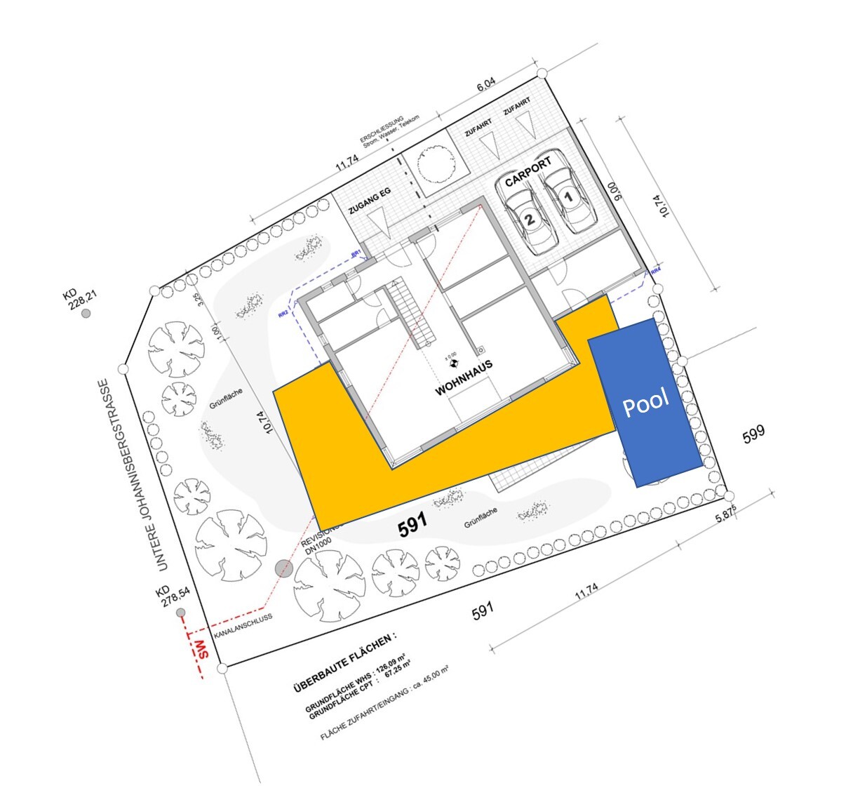 Site plan of a house with carport, pool, and terrace marked in yellow in the garden.