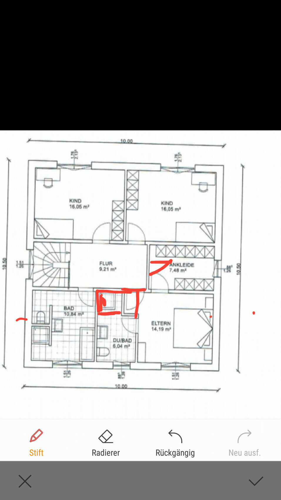 Floor plan of the upper floor with two children’s rooms, master bedroom, dressing room, hallway, bathroom and shower/bath