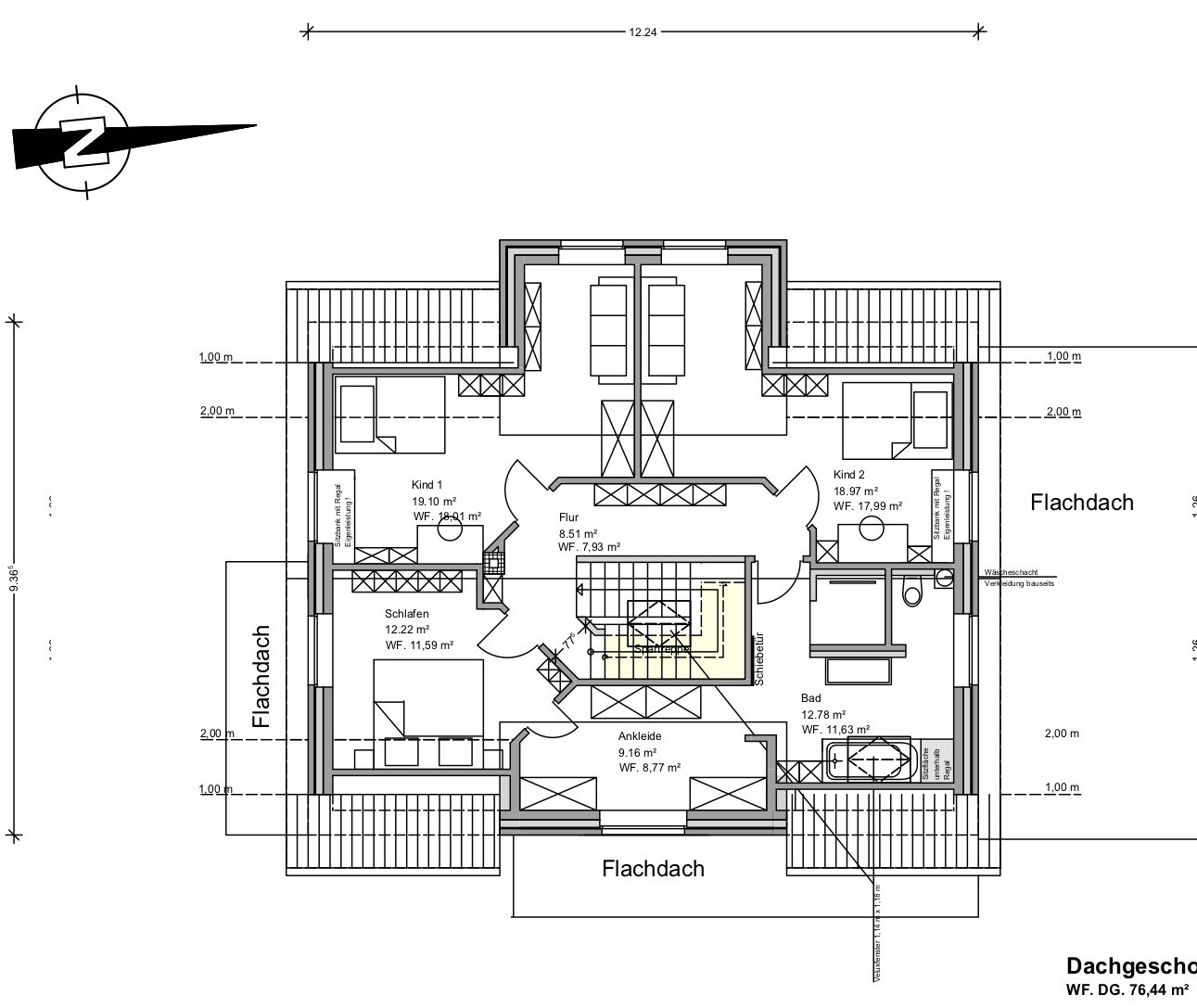Upper floor plan: hallway, bathroom, bedroom, dressing room, two children’s rooms, staircase.