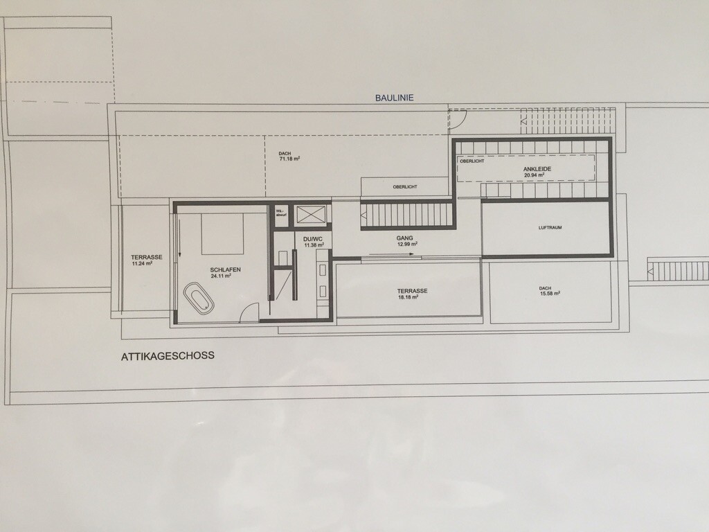 Floor plan attic: bedroom with bath, dressing room, terraces, corridor and open space.