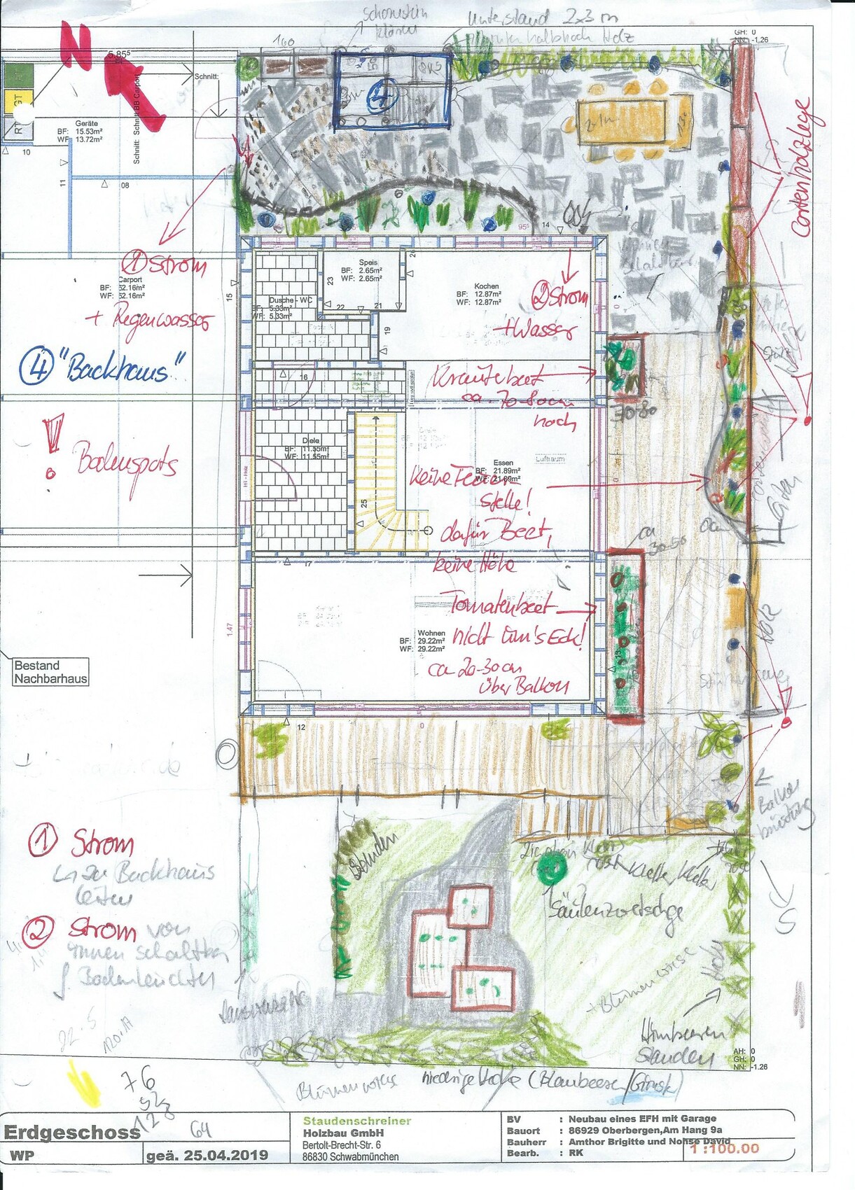 Grundriss eines Hauses mit Innenaufteilung, Gartenbereich und handschriftlichen Notizen