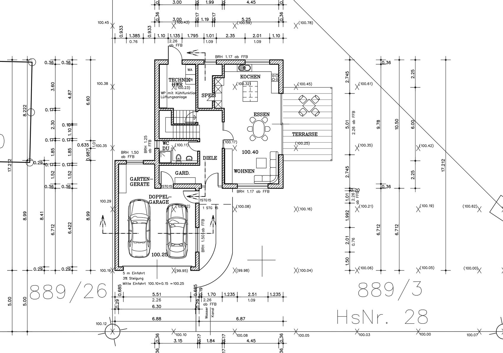 Floor plan of a single-family house with kitchen, dining area, living room, terrace, and double garage.