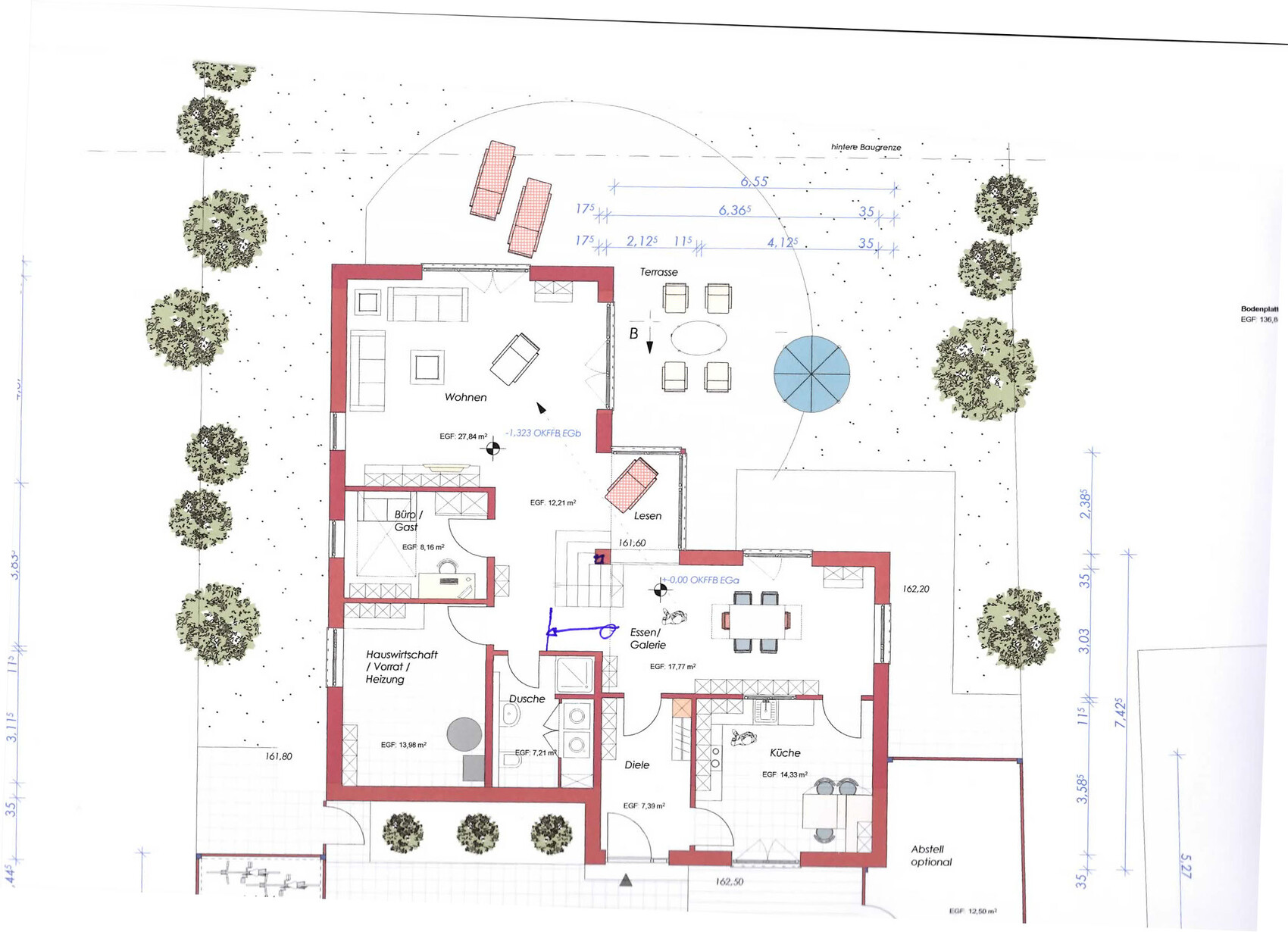 Grundrissplan eines Einfamilienhauses mit Wohnzimmer, Küche, Bad und Garten