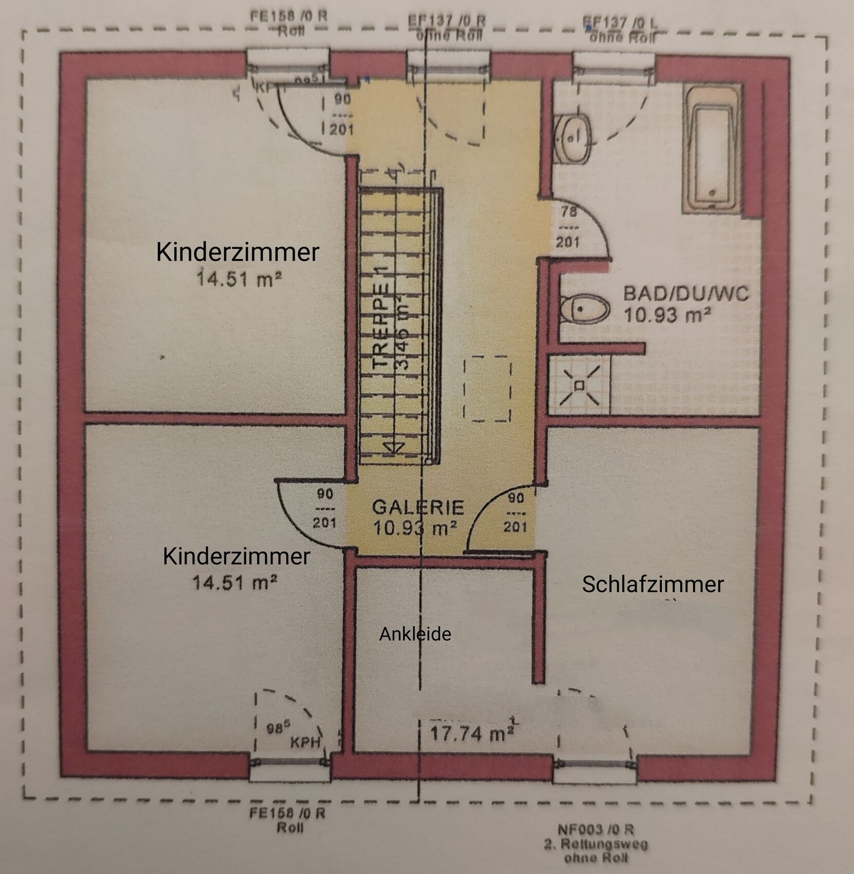 Floor plan of the upper floor: two children's rooms, master bedroom, walk-in closet, bathroom, gallery, stairs.
