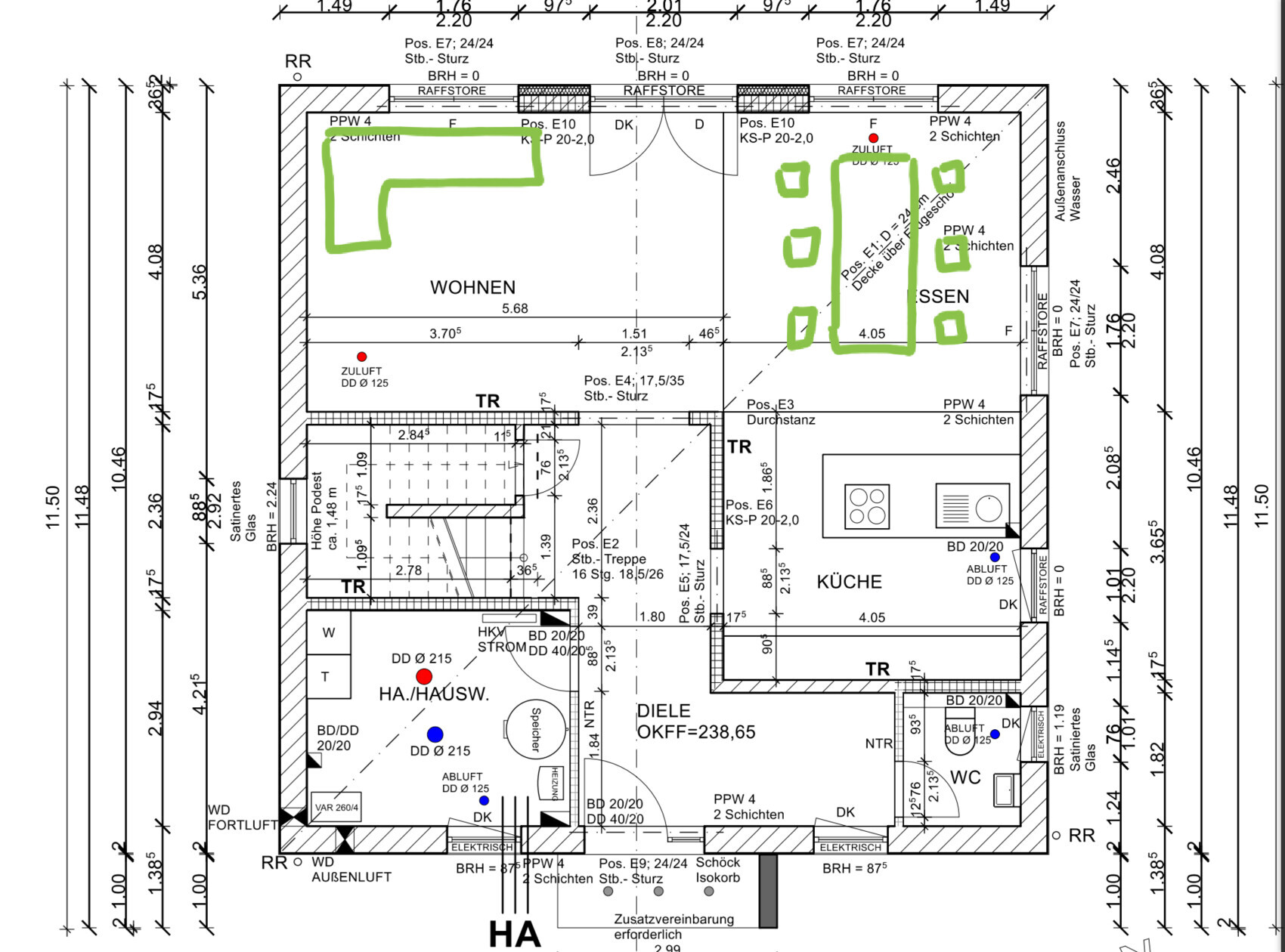 Detail-rich floor plan of a house: living room, kitchen, hallway, utility room, stairs, WC, dimensions.