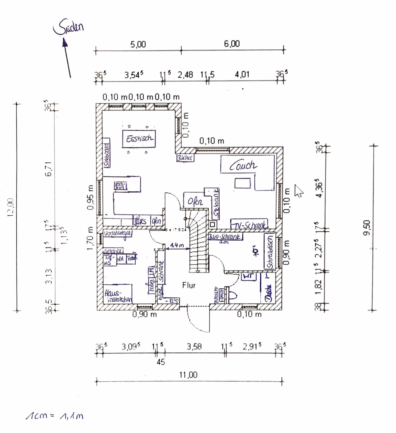 Floor plan of a house with hallway, stairs, living room (sofa), dining room, stove, TV cabinet.