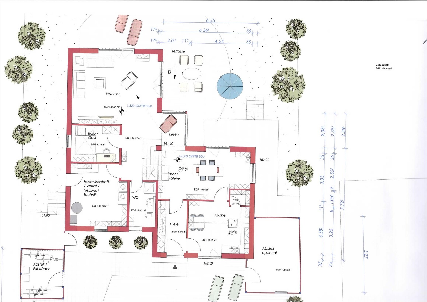 Grundriss eines Hauses mit Wohnzimmer, Küche, Essbereich, Terrasse und Garten.