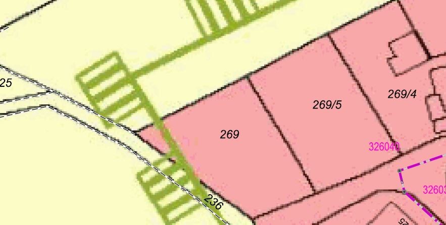 Excerpt from cadastral map: pink parcels 269, 269/5, 269/4, green paths, yellow areas.
