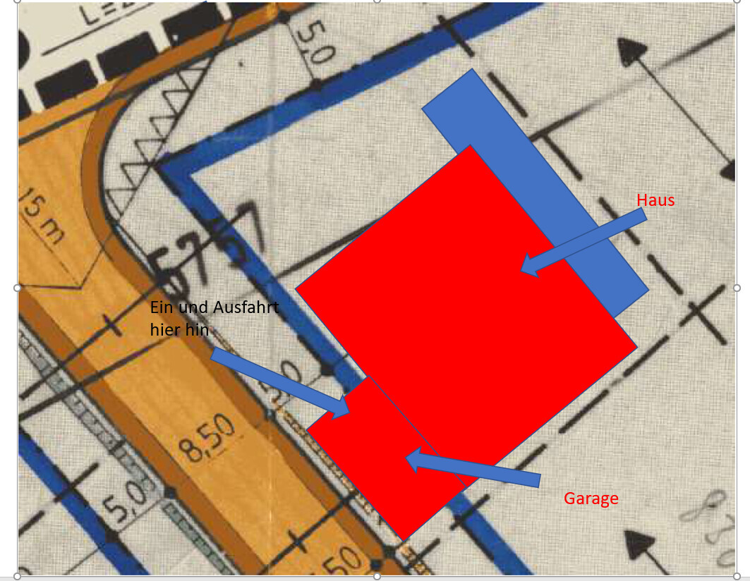 Site plan with red house and garage, blue outlines; entrance and exit marked.