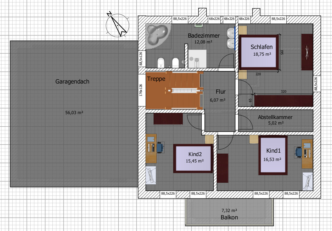 Floor plan: Garage roof on the left, stairs, hallway, bathroom, bedroom, storage room, 2 kids’ rooms, balcony.
