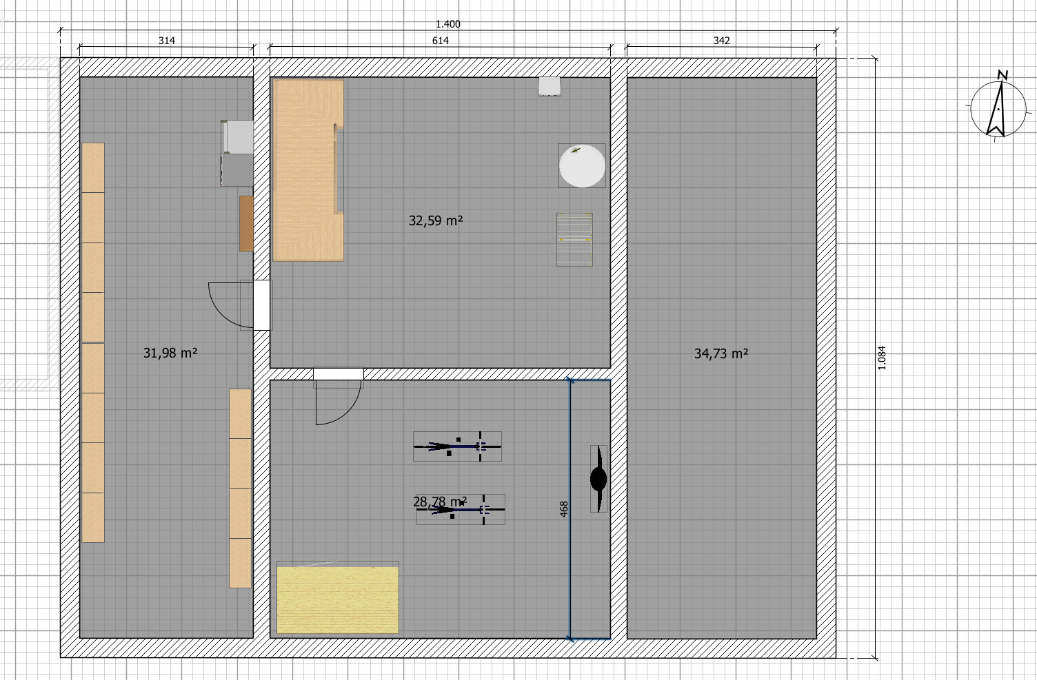 Floor plan: three rooms with furniture, doors and size specifications in m², north arrow.