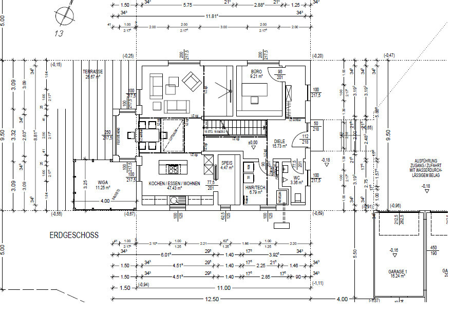 Grundriss des Erdgeschosses mit Küche, Wohnen, Büro und Terrasse.