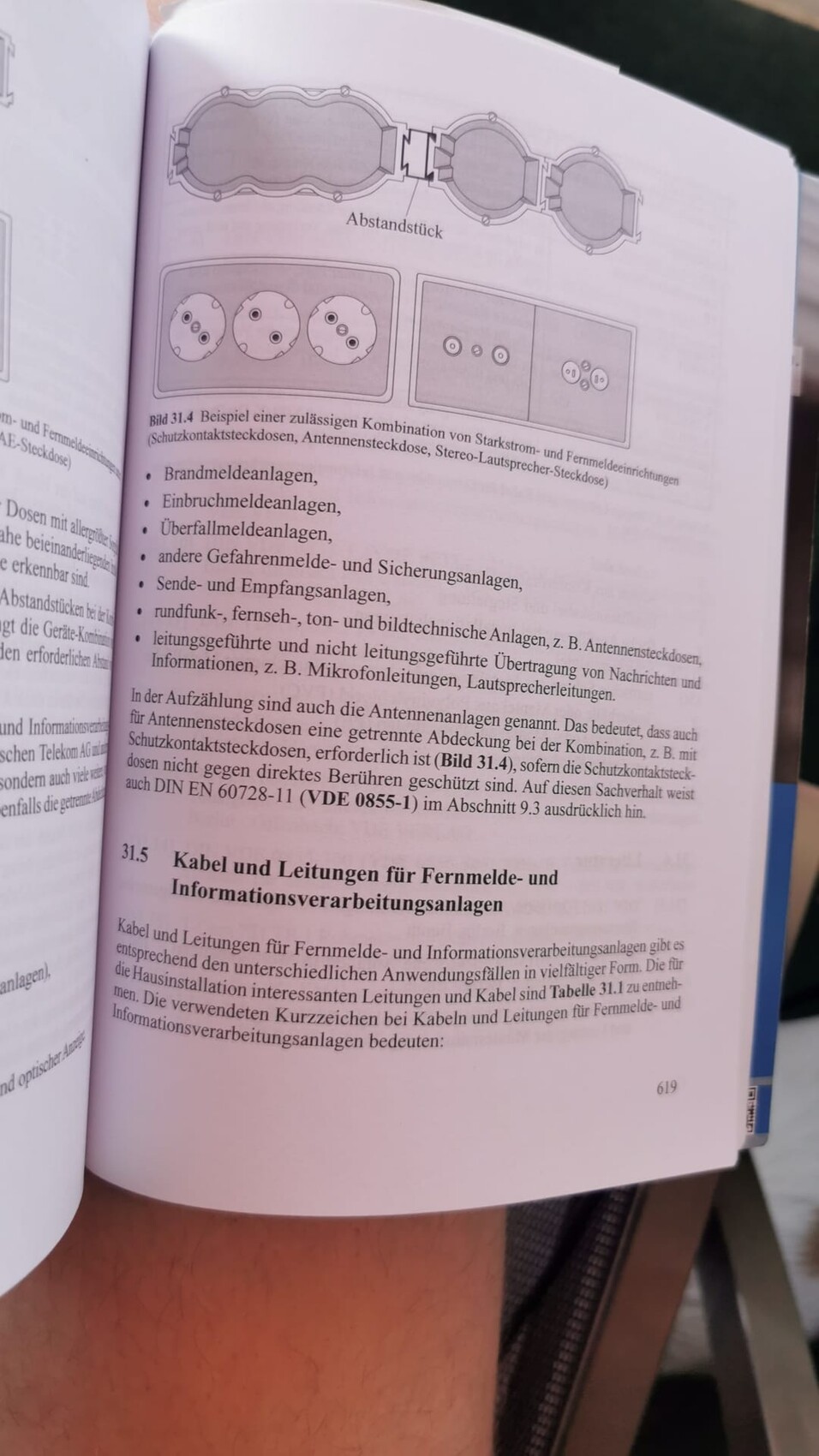 Seitenabbildung aus Technikbuch: Diagramm Abstandstück und Text über Sicherheitstechnik