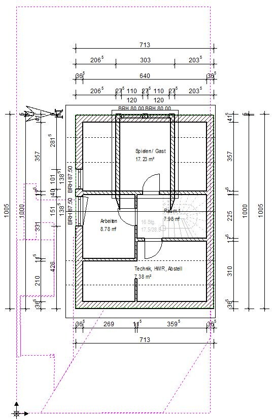 Grundriss eines Hauses mit Räumen: Spielen/Gast, Arbeiten, Technik/HWR, Abstell; Maßlinien.