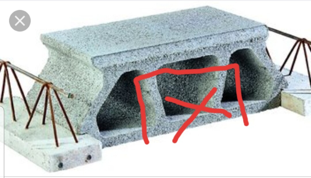Concrete element with reinforcing bars, red marking indicates faulty installation.