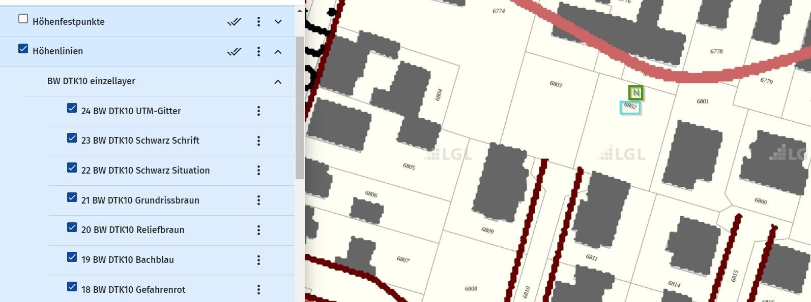 Cadastral map view with property parcels and layers