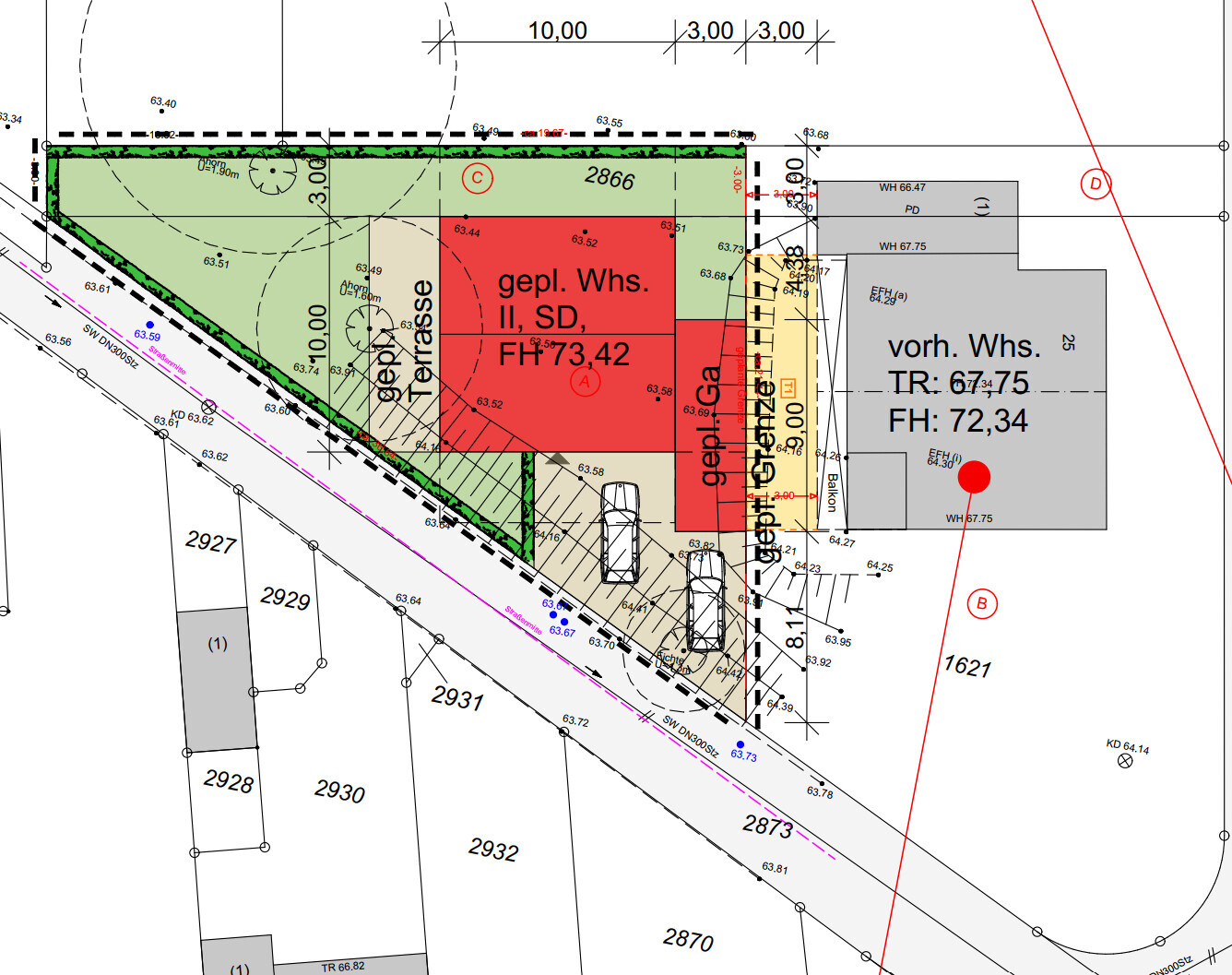 Site plan: green area on the left, red planned residential building, parking lot and existing building on the right.