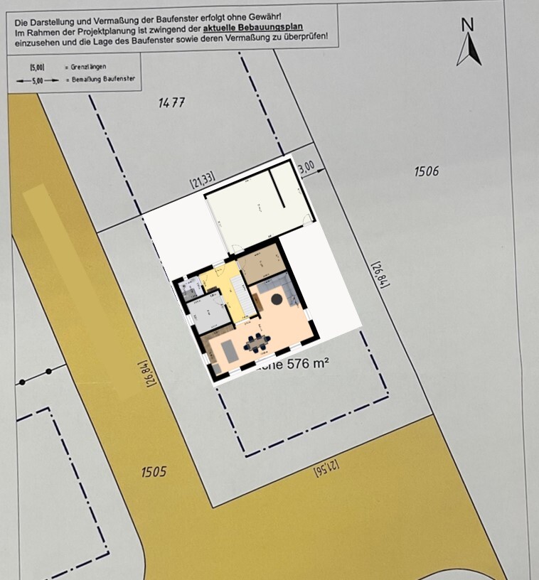 Floor plan and site plan of a house on a plot with driveway