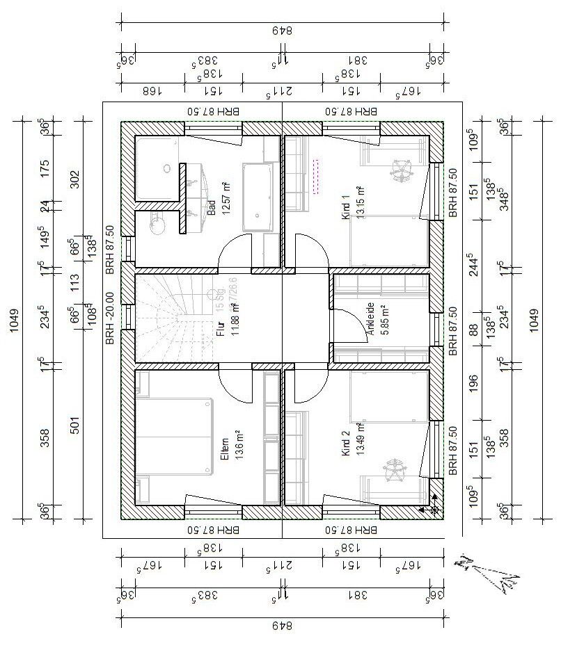 Upper floor plan: master bedroom, two children’s rooms, bathroom, walk-in closet, hallway.