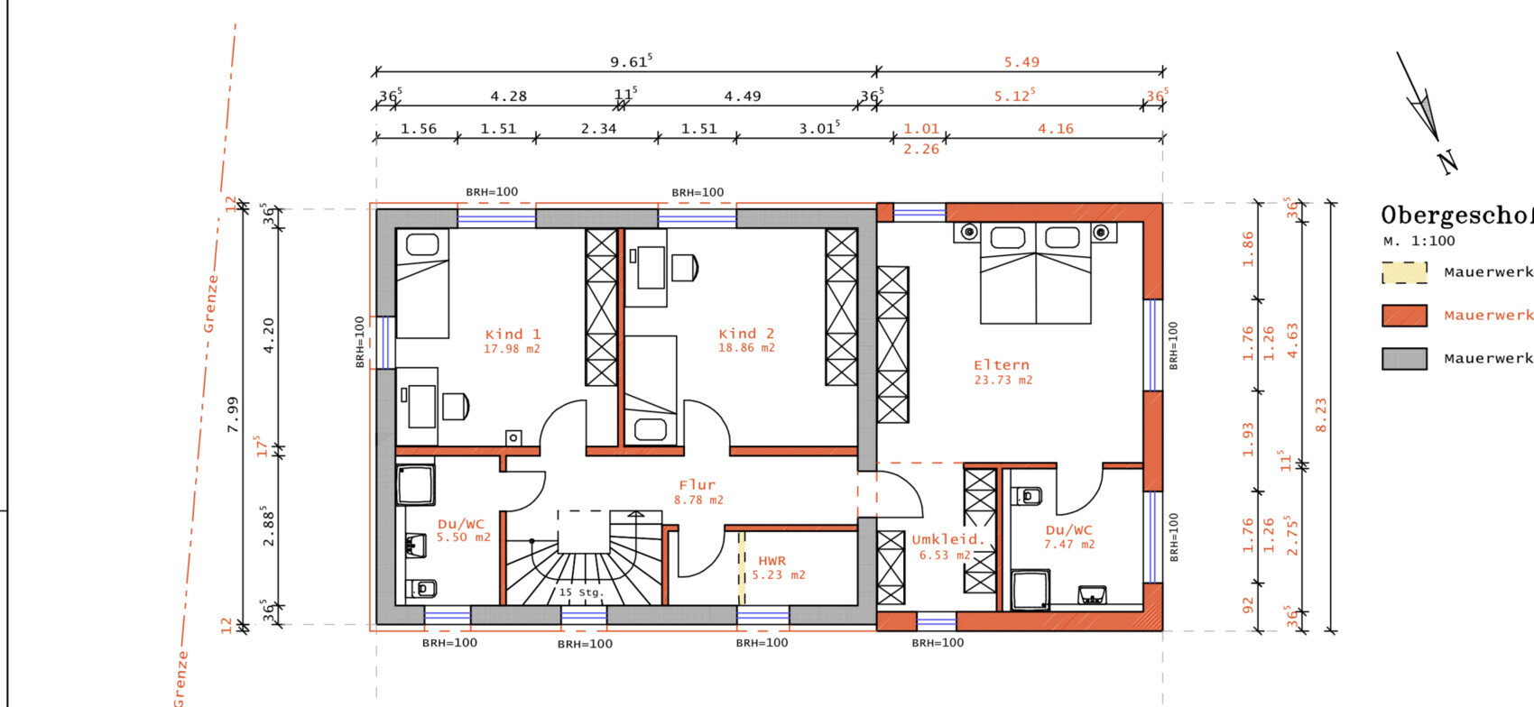 Grundriss eines Obergeschosses mit Elternzimmer, zwei Kindzimmer, Flur, Bad, WC, HWR
