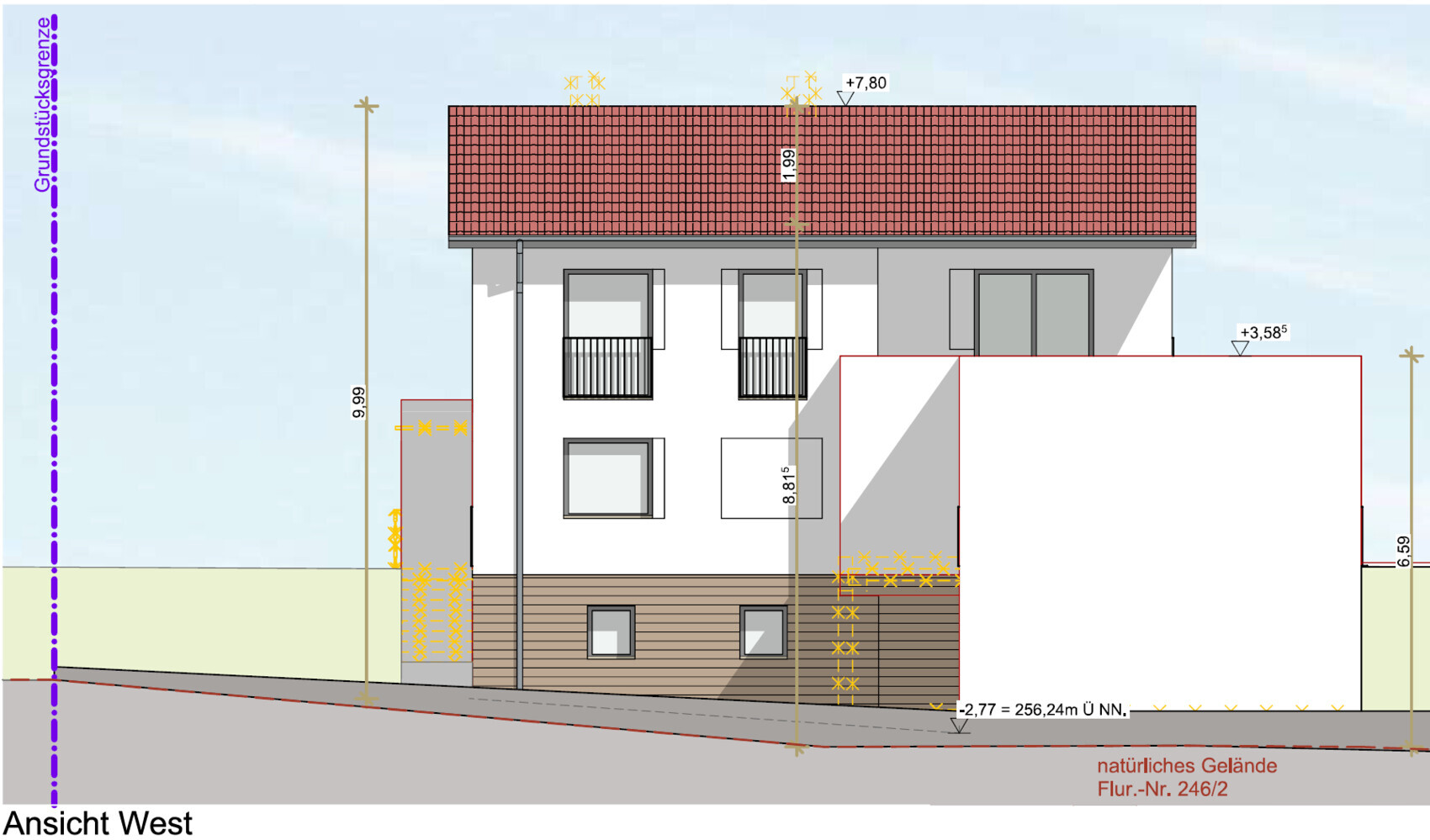 Ansicht West eines zweistöckigen Hauses mit rotem Ziegeldach, Balkonen, Holzverkleidung unten.