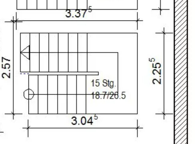 Floor plan of a stairwell in a rectangular room with steps, landing, and dimension lines.
