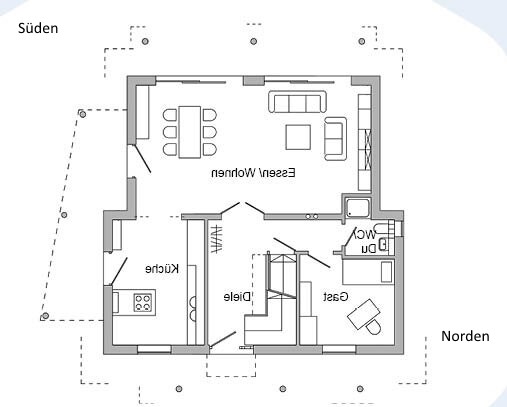 Floor plan of a house: kitchen, dining/living, foyer, bathroom, WC; north/south indicated