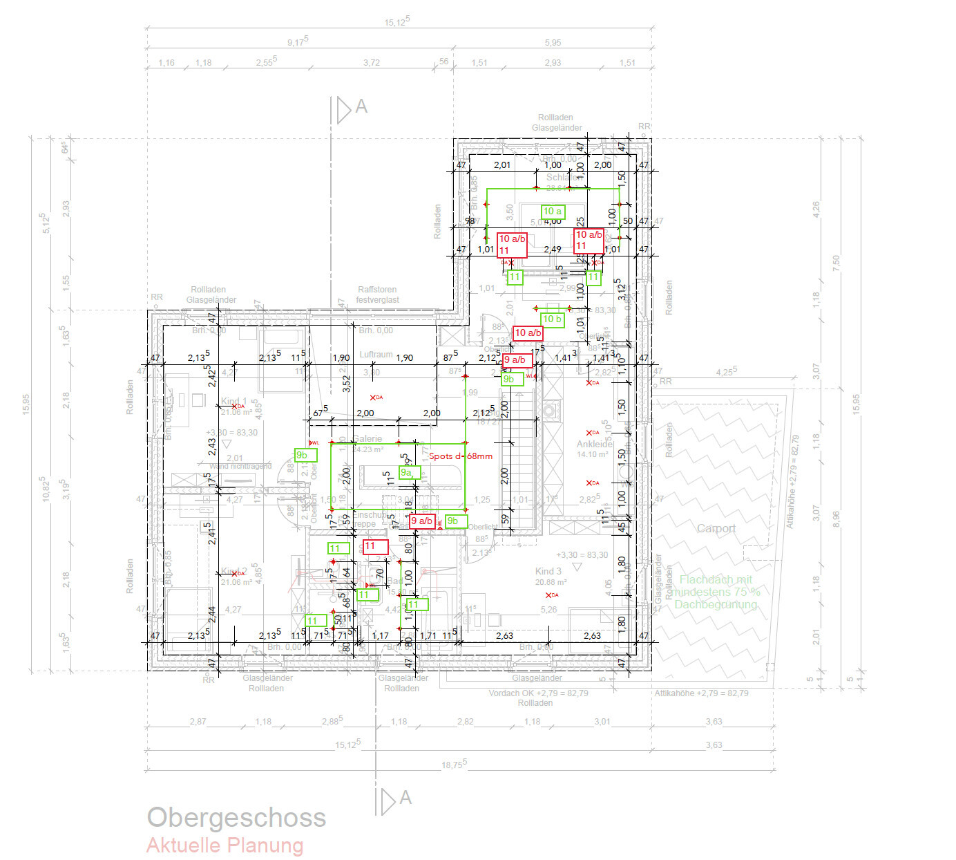 Upper floor plan of a building with rooms, dimensions, and markings.